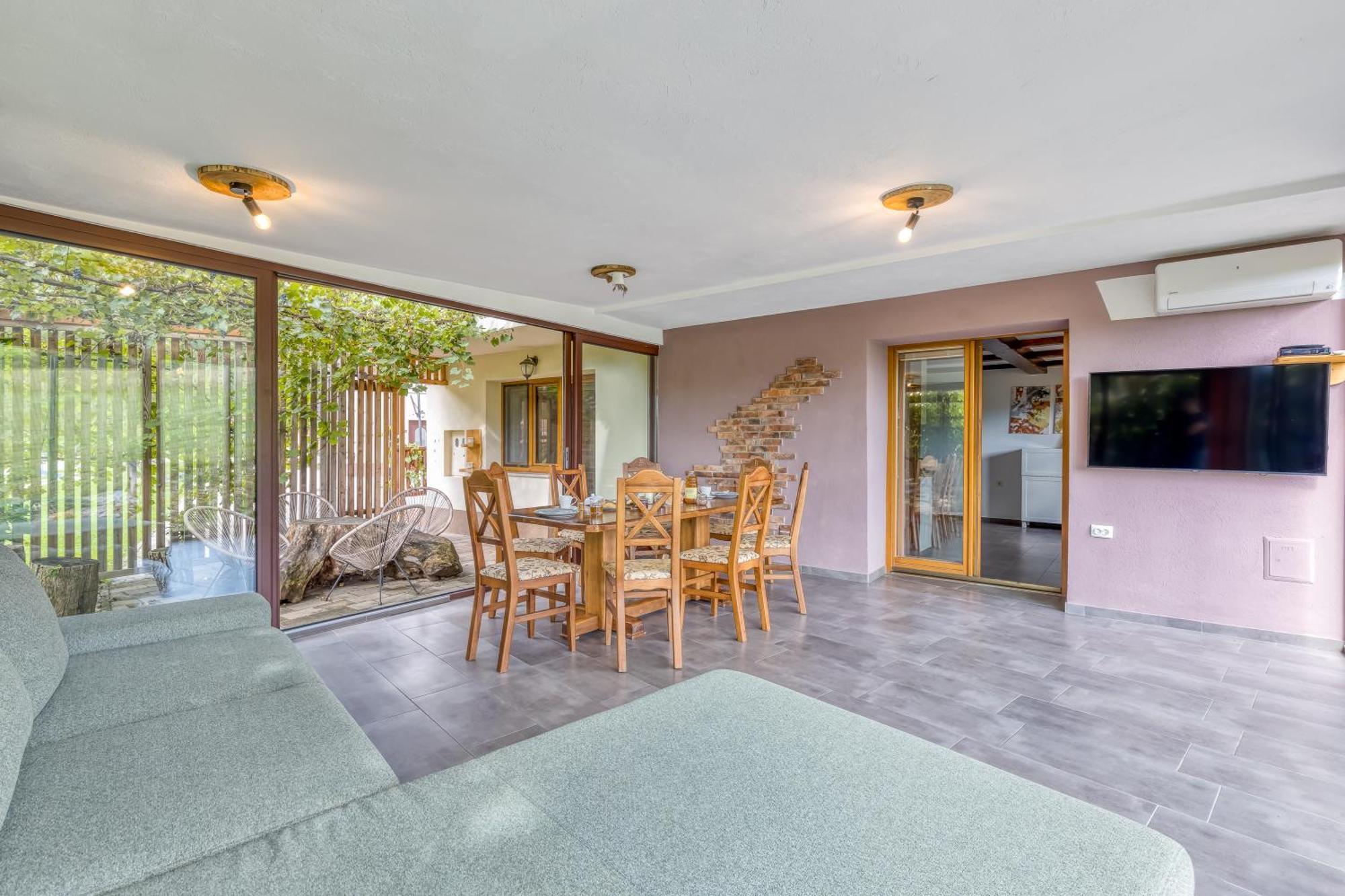 Bajsova Domacija Apartment Podcetrtek Ngoại thất bức ảnh