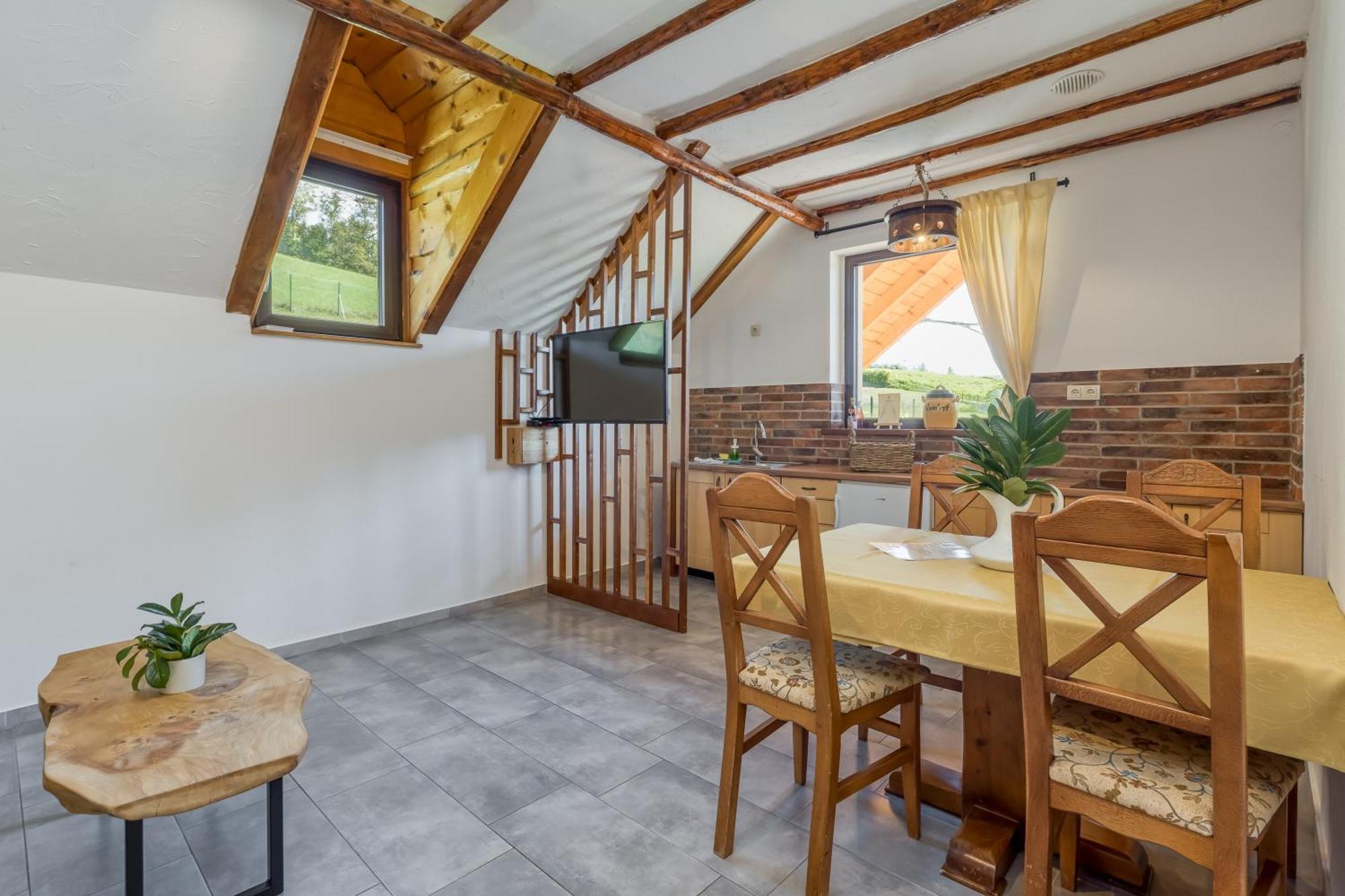 Bajsova Domacija Apartment Podcetrtek Ngoại thất bức ảnh