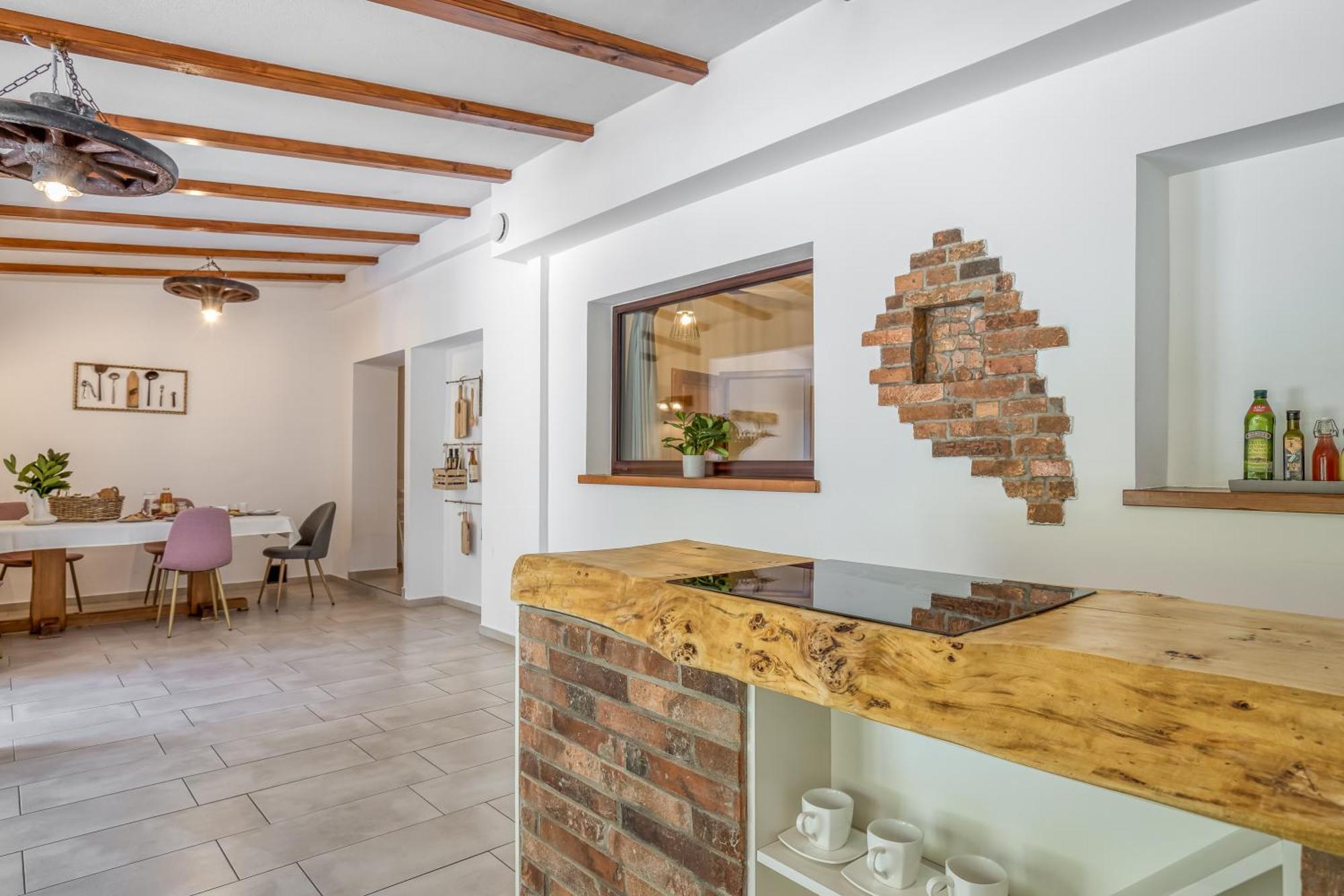 Bajsova Domacija Apartment Podcetrtek Phòng bức ảnh