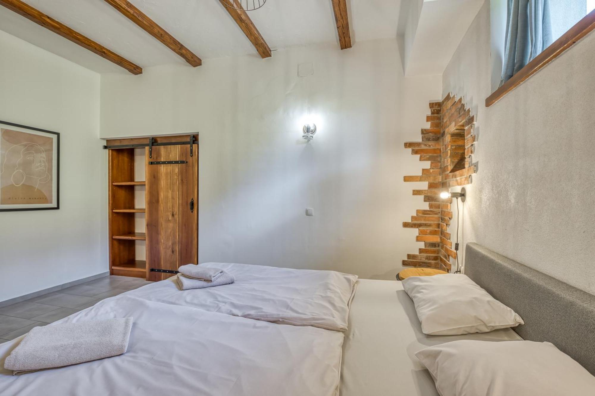 Bajsova Domacija Apartment Podcetrtek Phòng bức ảnh